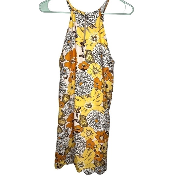 Entro Boutique Marigold Retro 60s Floral Inspired Sleeveless Scallop Shift Dress - Picture 9 of 14